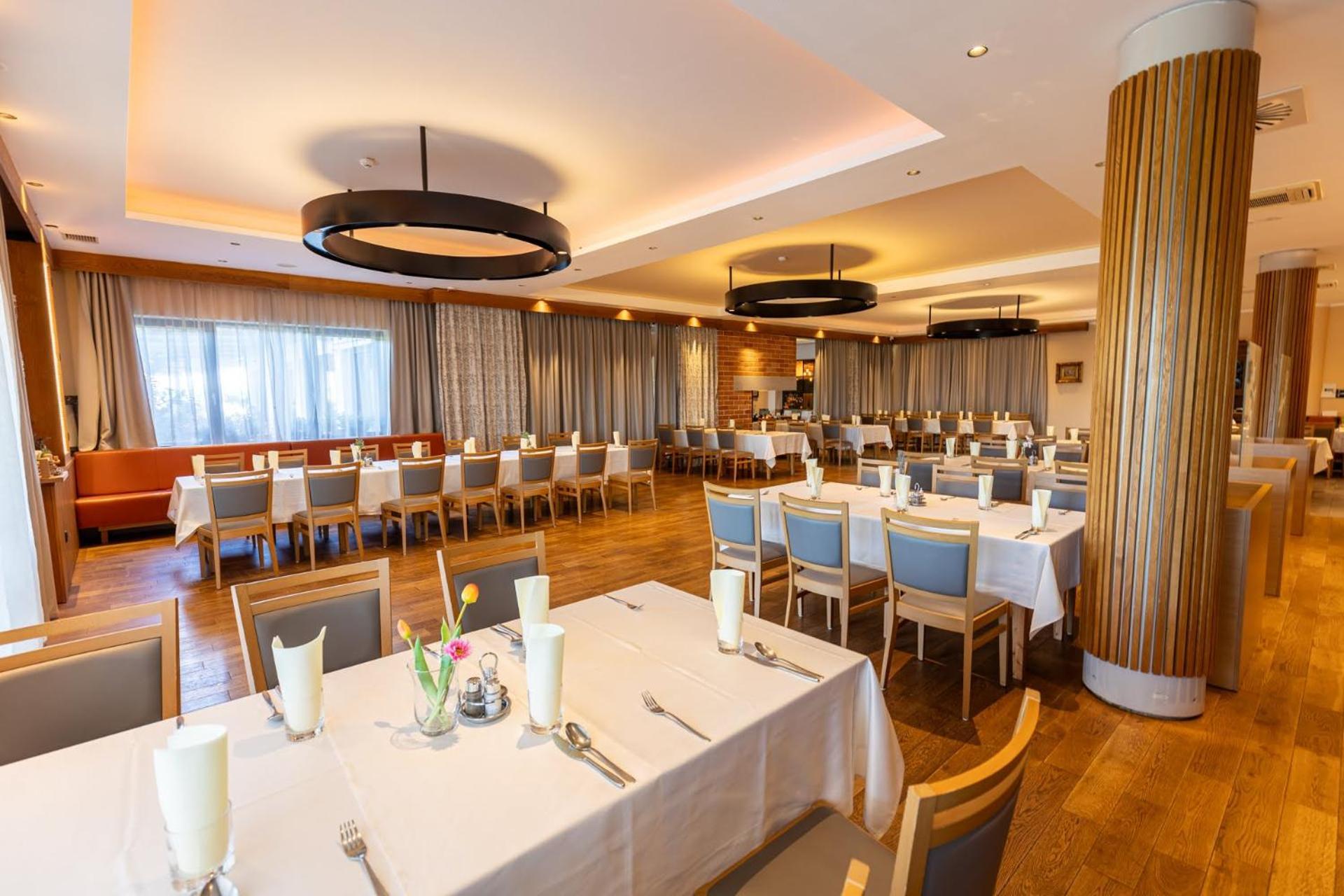 Hotel Dolenjc Novo Mesto Bagian luar foto